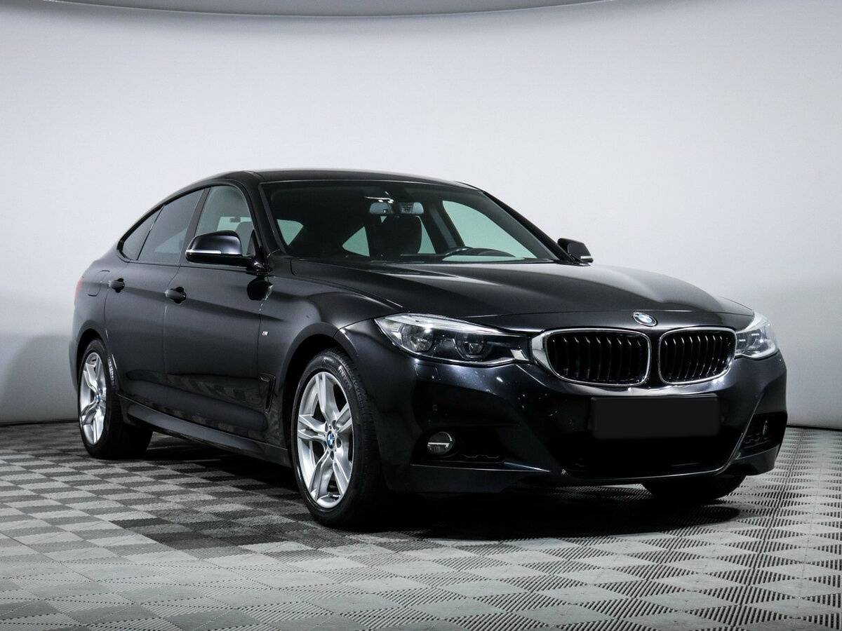 BMW 3 серии с пробегом — 2017 год. Фото: #2