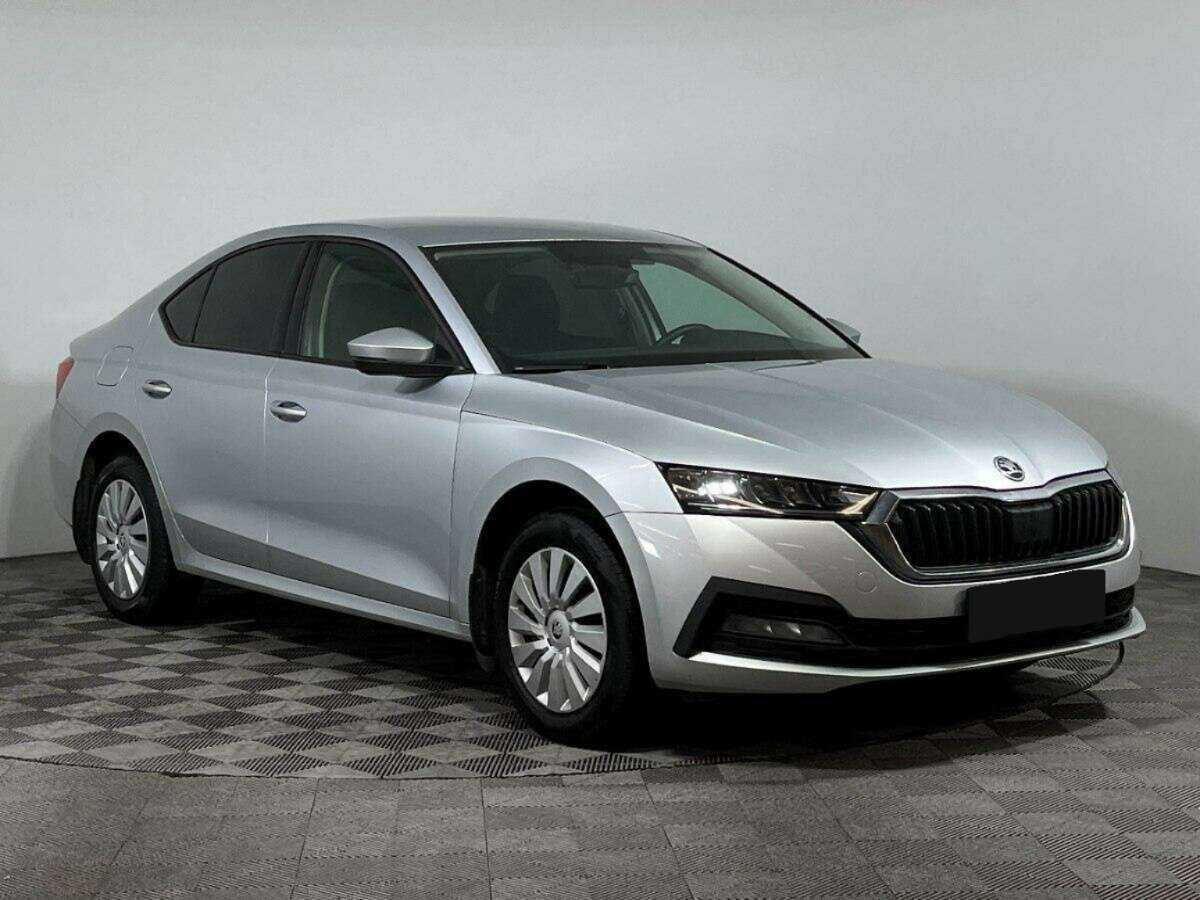 Skoda Octavia с пробегом — 2021 год. Фото: #2