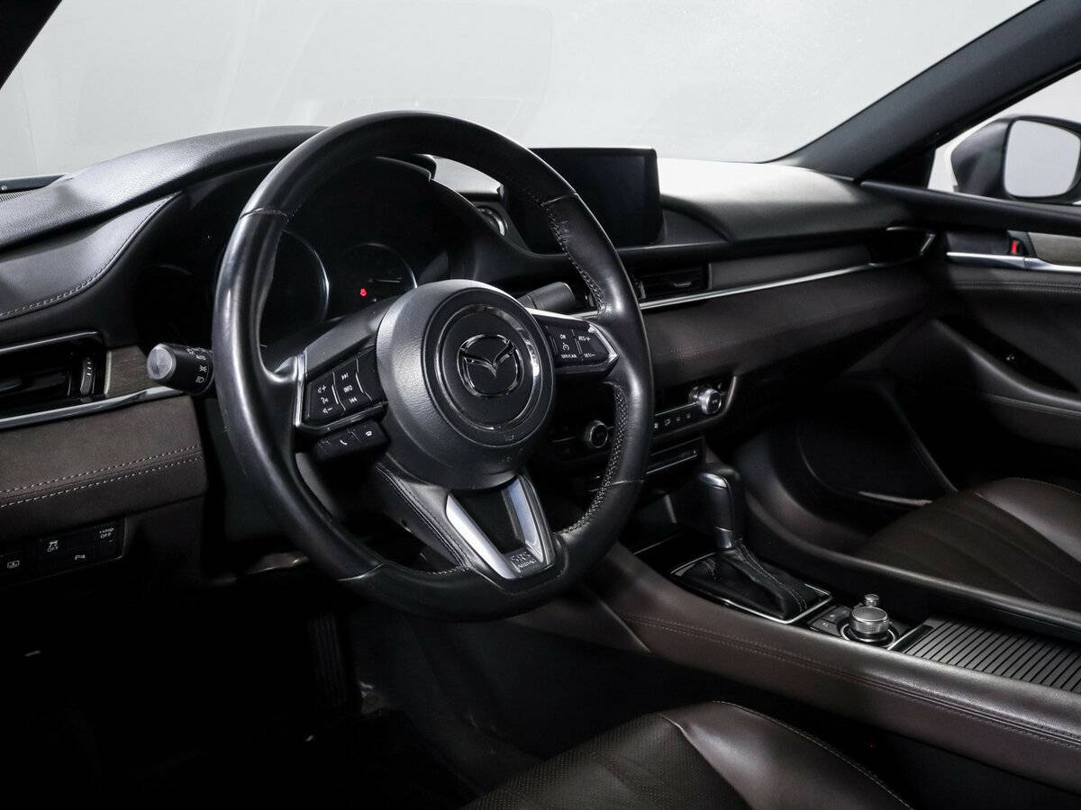 Mazda 6 с пробегом — 2021 год. Фото: #11