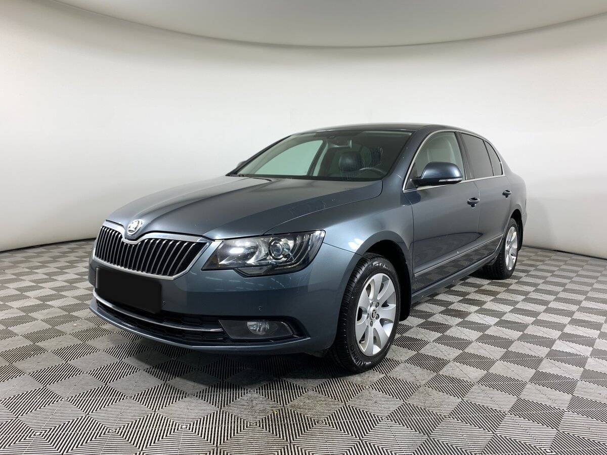 Skoda Superb с пробегом — 2014 год. Фото: #0