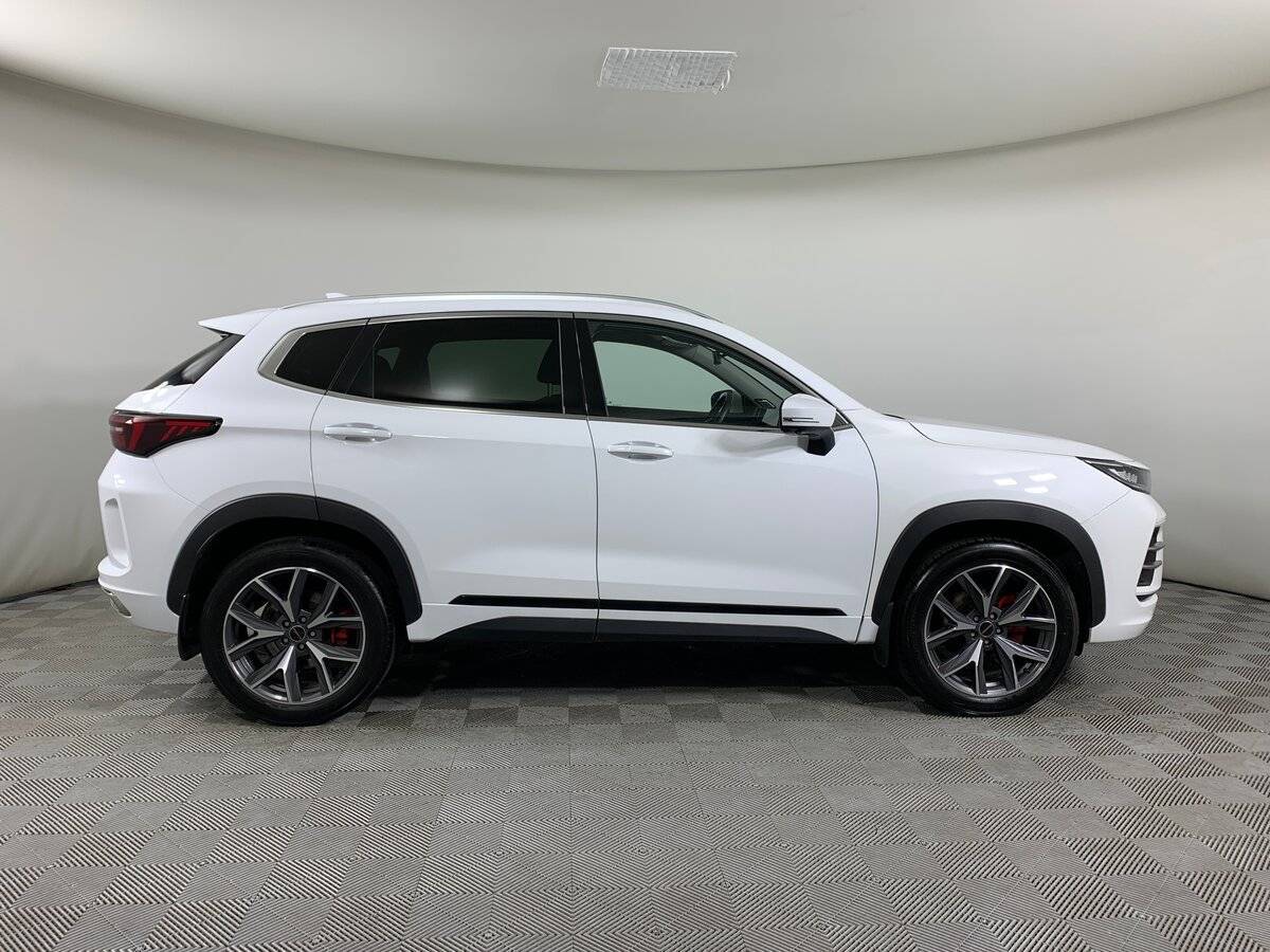 EXEED LX с пробегом — 2022 год. Фото: #3