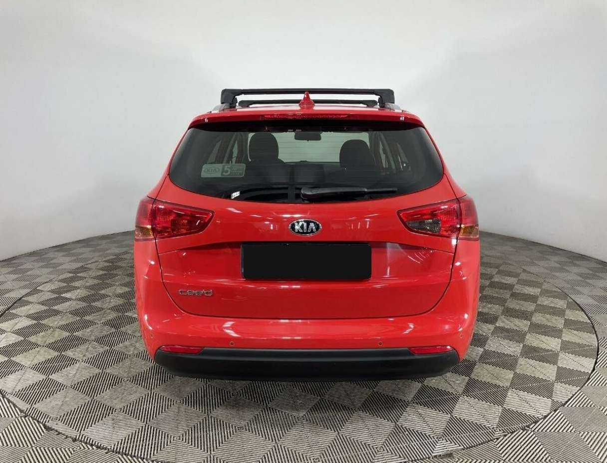 Kia Ceed с пробегом — 2018 год. Фото: #2