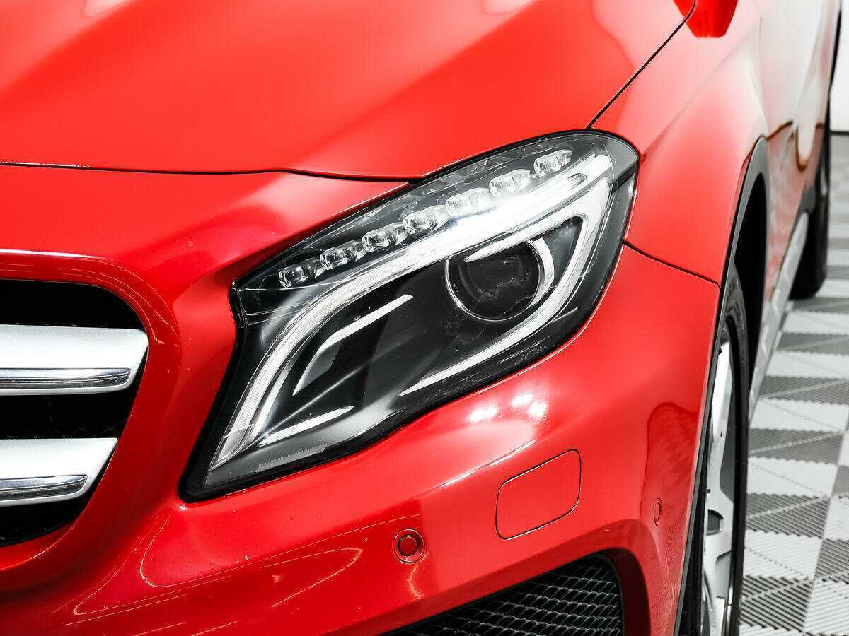 Mercedes-Benz GLA с пробегом — 2014 год. Фото: #14