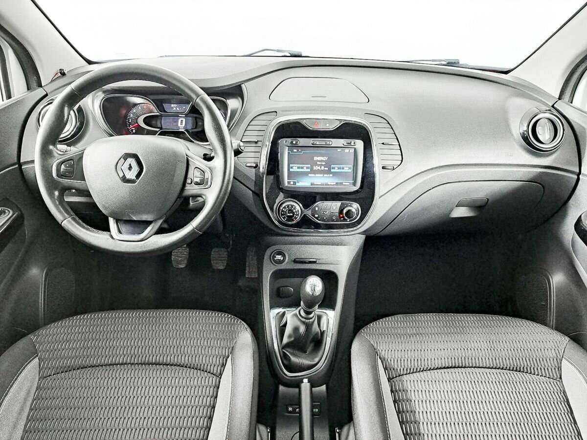 Renault Kaptur с пробегом — 2017 год. Фото: #13