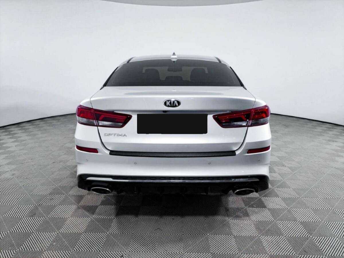 Kia Optima с пробегом — 2018 год. Фото: #5