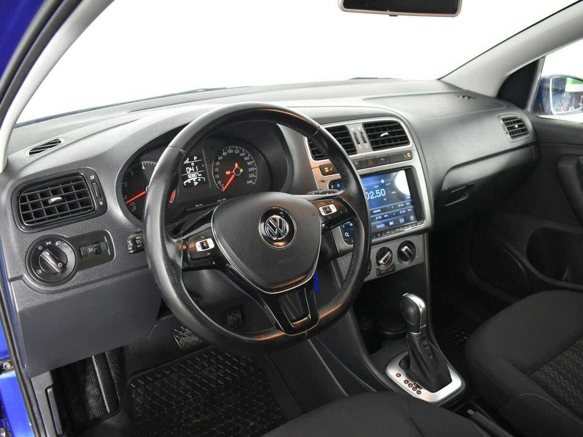 Volkswagen Polo с пробегом — 2020 год. Фото: #6