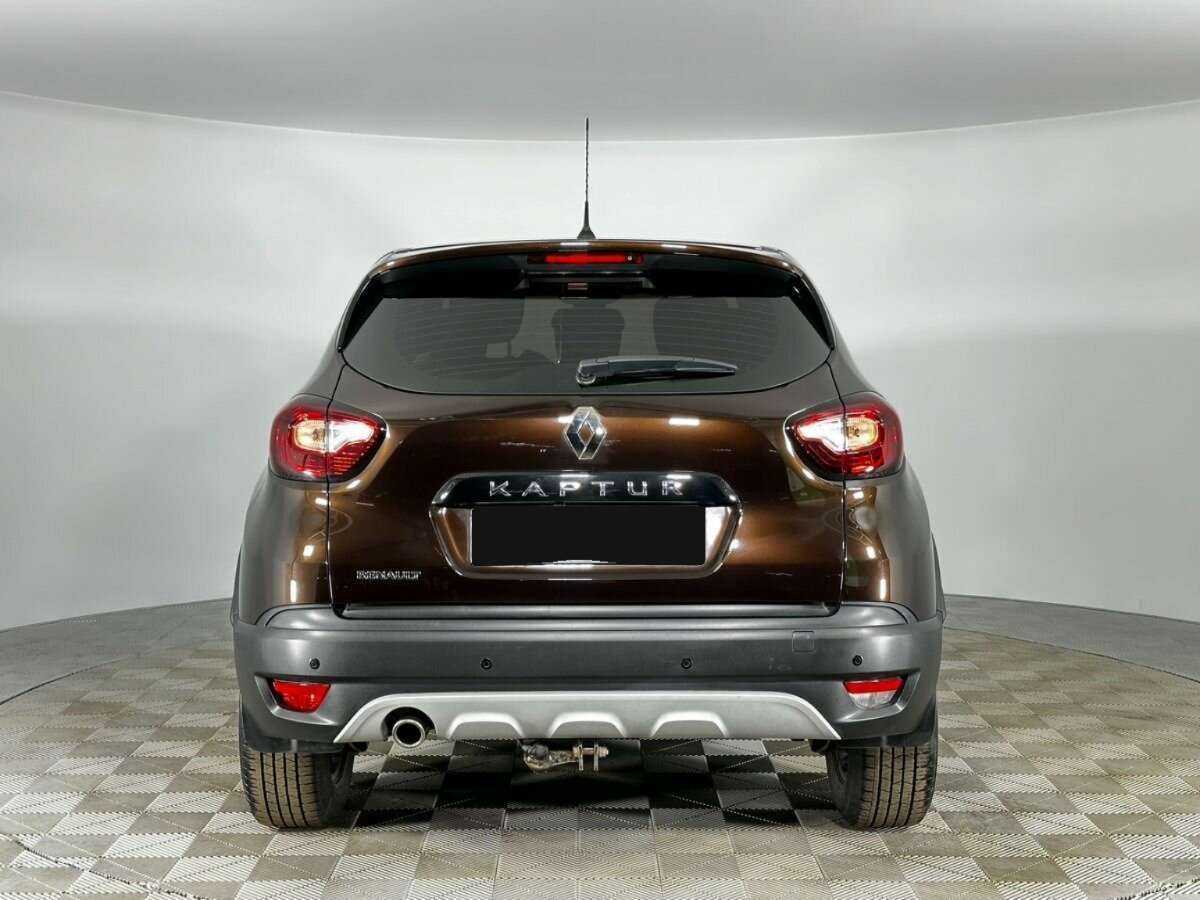Renault Kaptur с пробегом — 2017 год. Фото: #3