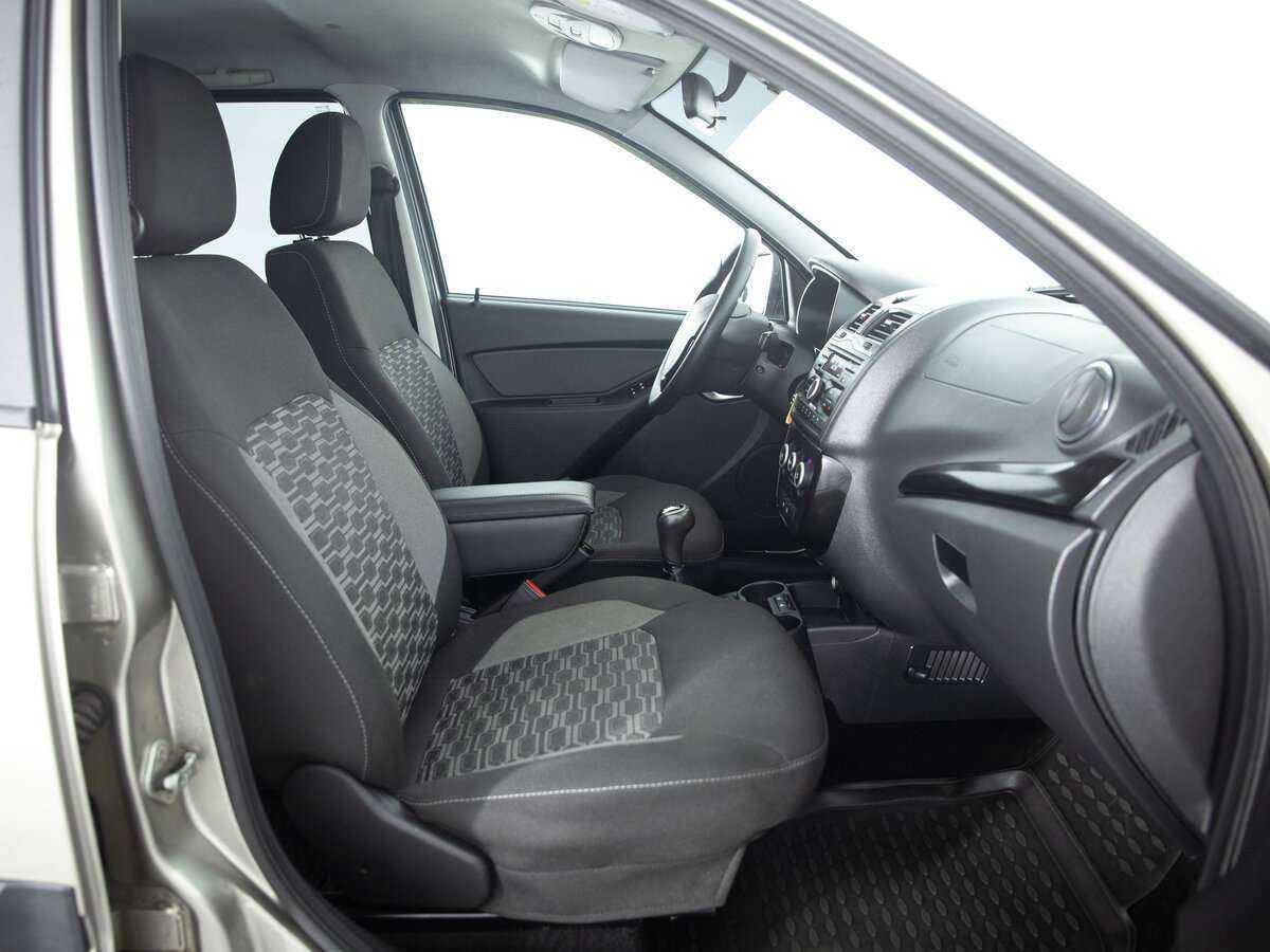 Lada (ВАЗ) Granta с пробегом — 2021 год. Фото: #7