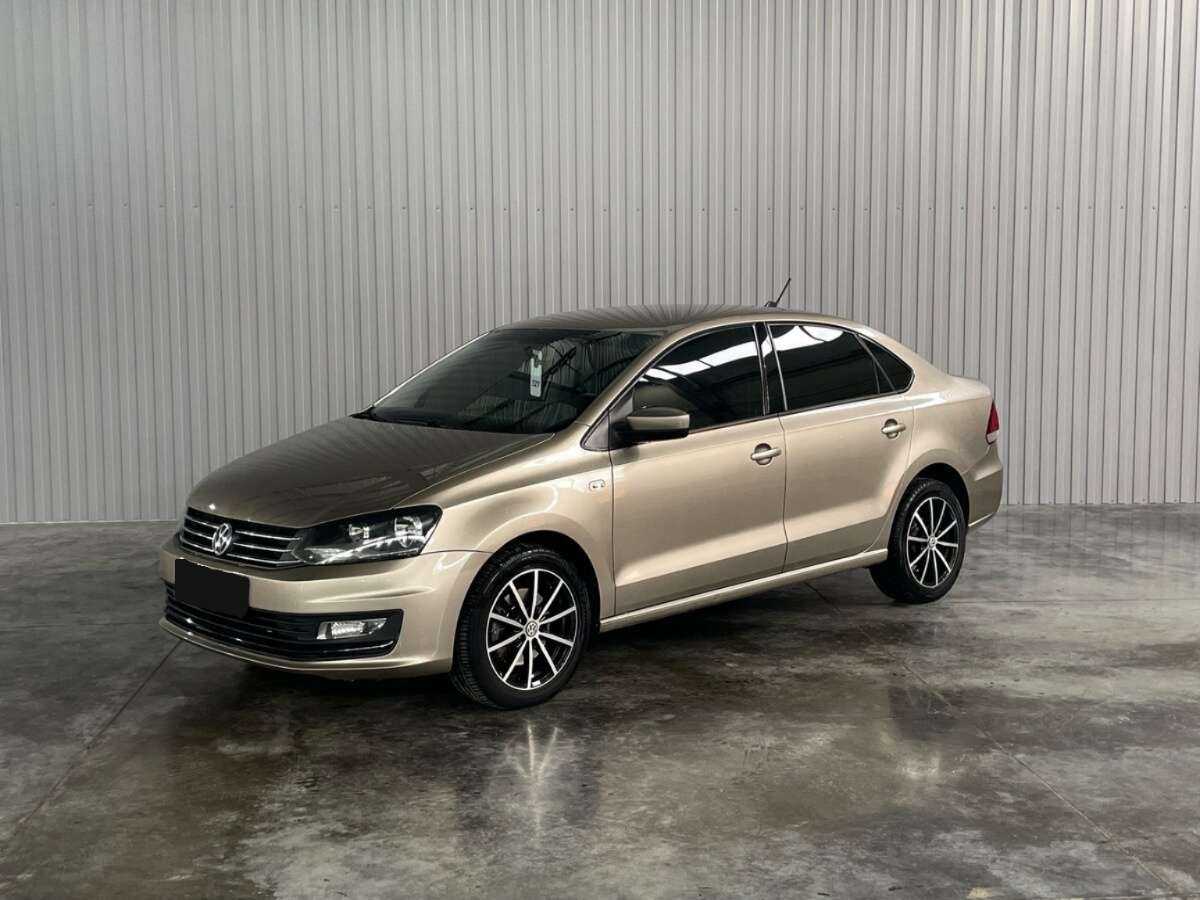 Volkswagen Polo с пробегом — 2017 год. Фото: #0