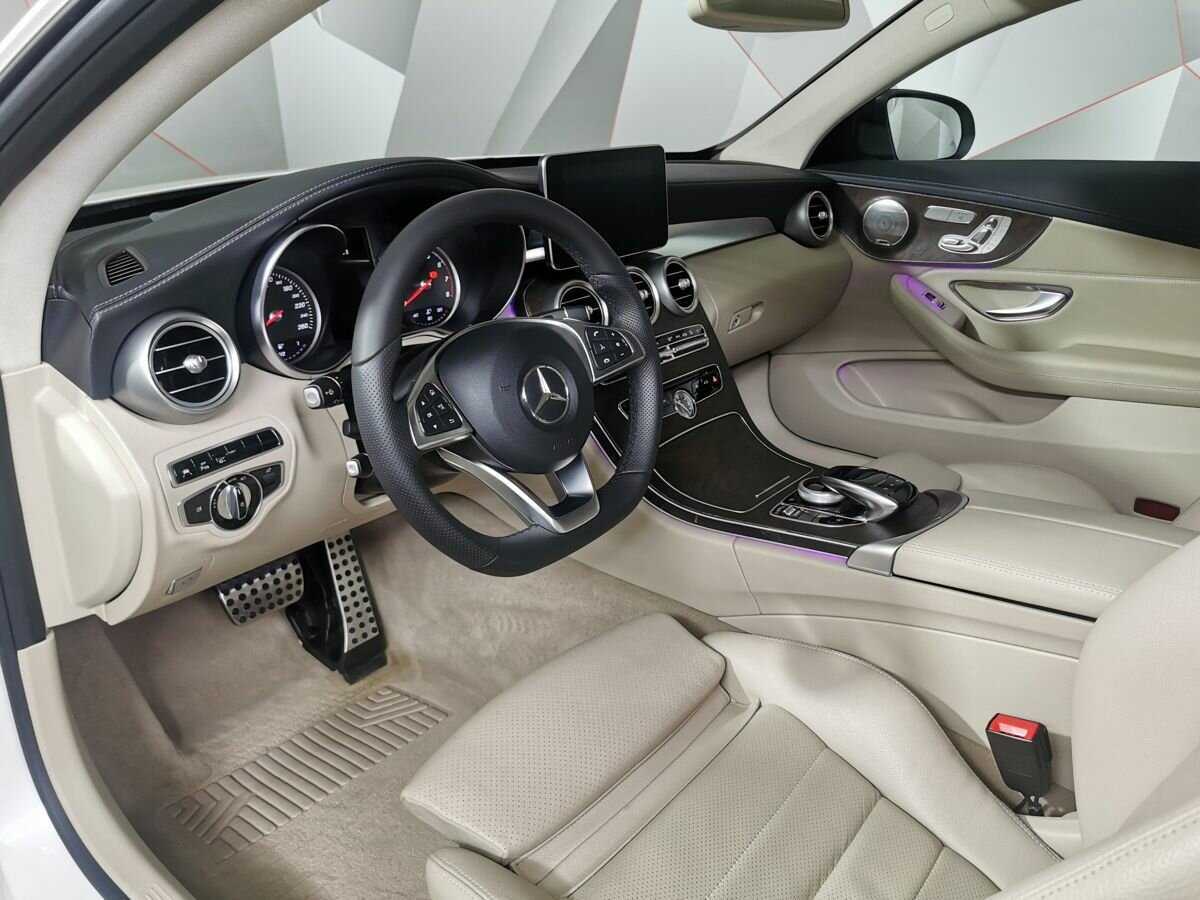 Mercedes-Benz C-Класс с пробегом — 2015 год. Фото: #13