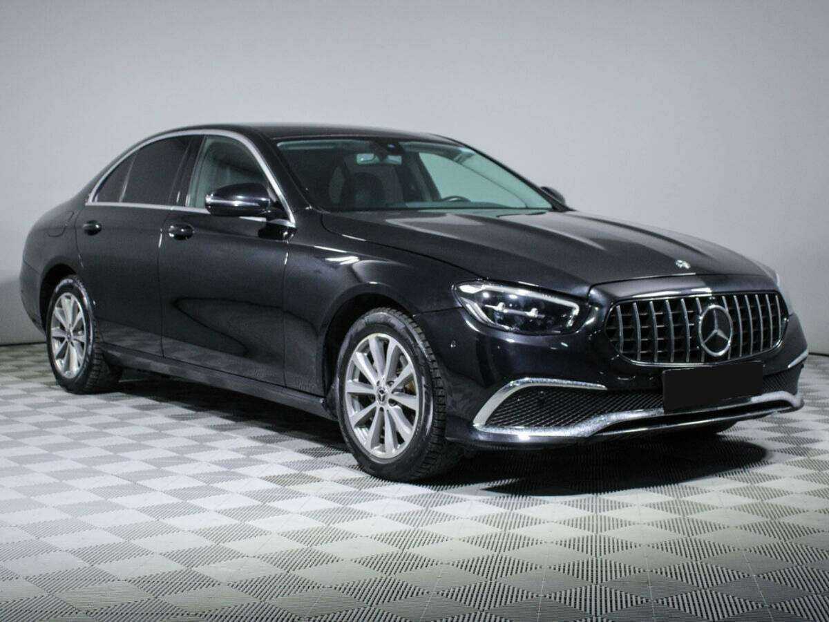 Mercedes-Benz E-Класс с пробегом — 2020 год. Фото: #2
