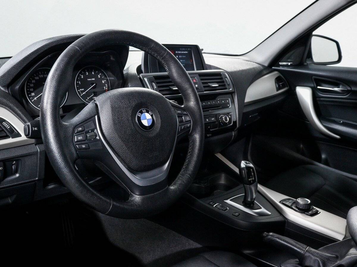 BMW 1 серии с пробегом — 2017 год. Фото: #13