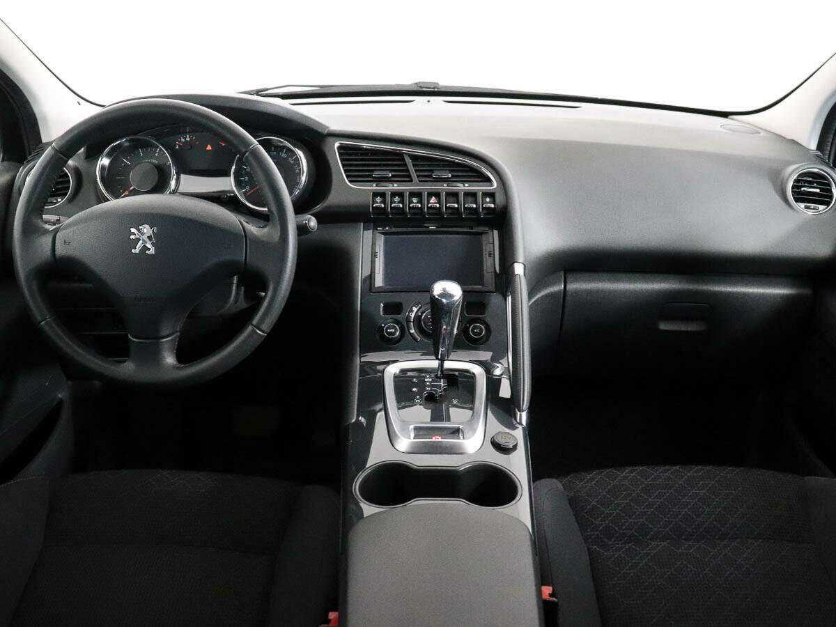 Peugeot 3008 с пробегом — 2014 год. Фото: #10
