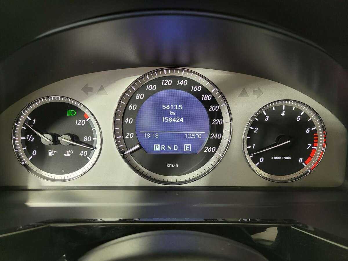 Mercedes-Benz GLK-Класс с пробегом — 2012 год. Фото: #10