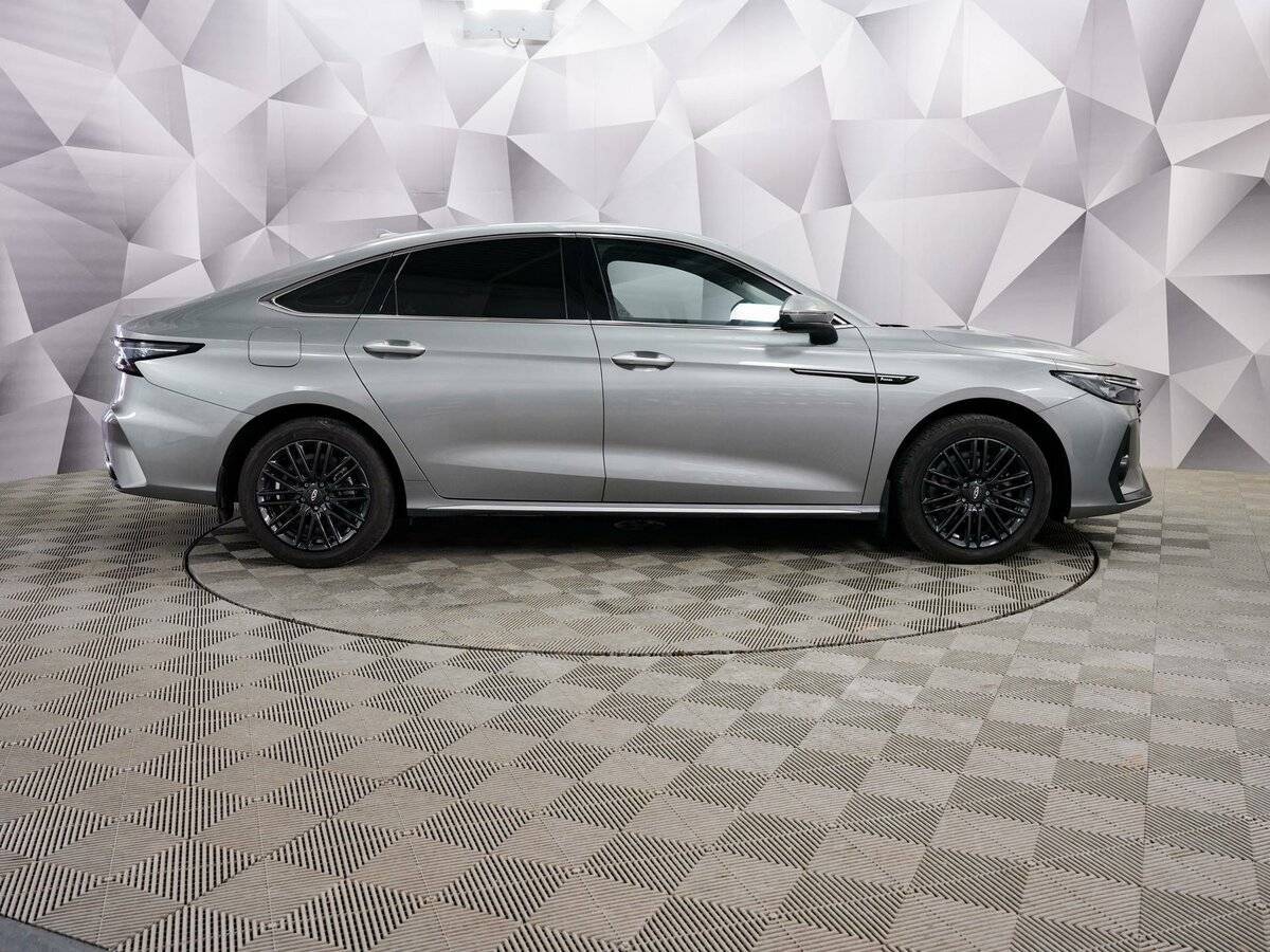 Chery Arrizo 8 с пробегом — 2024 год. Фото: #5