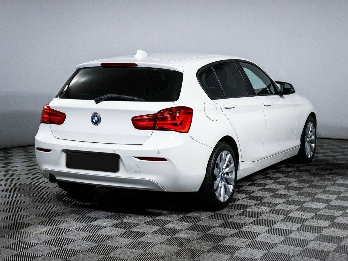 BMW 1 серии с пробегом — 2017 год. Фото: #4