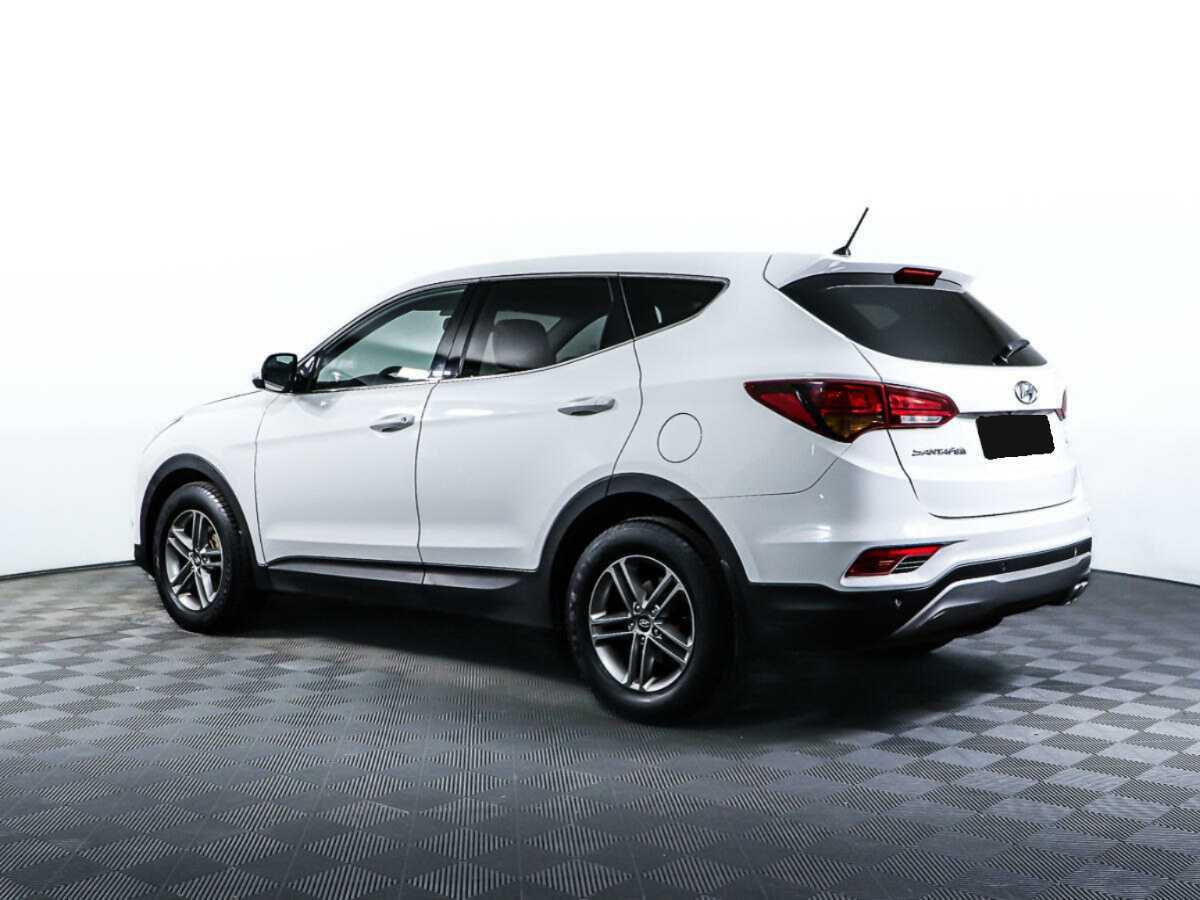 Hyundai Santa Fe с пробегом — 2016 год. Фото: #5