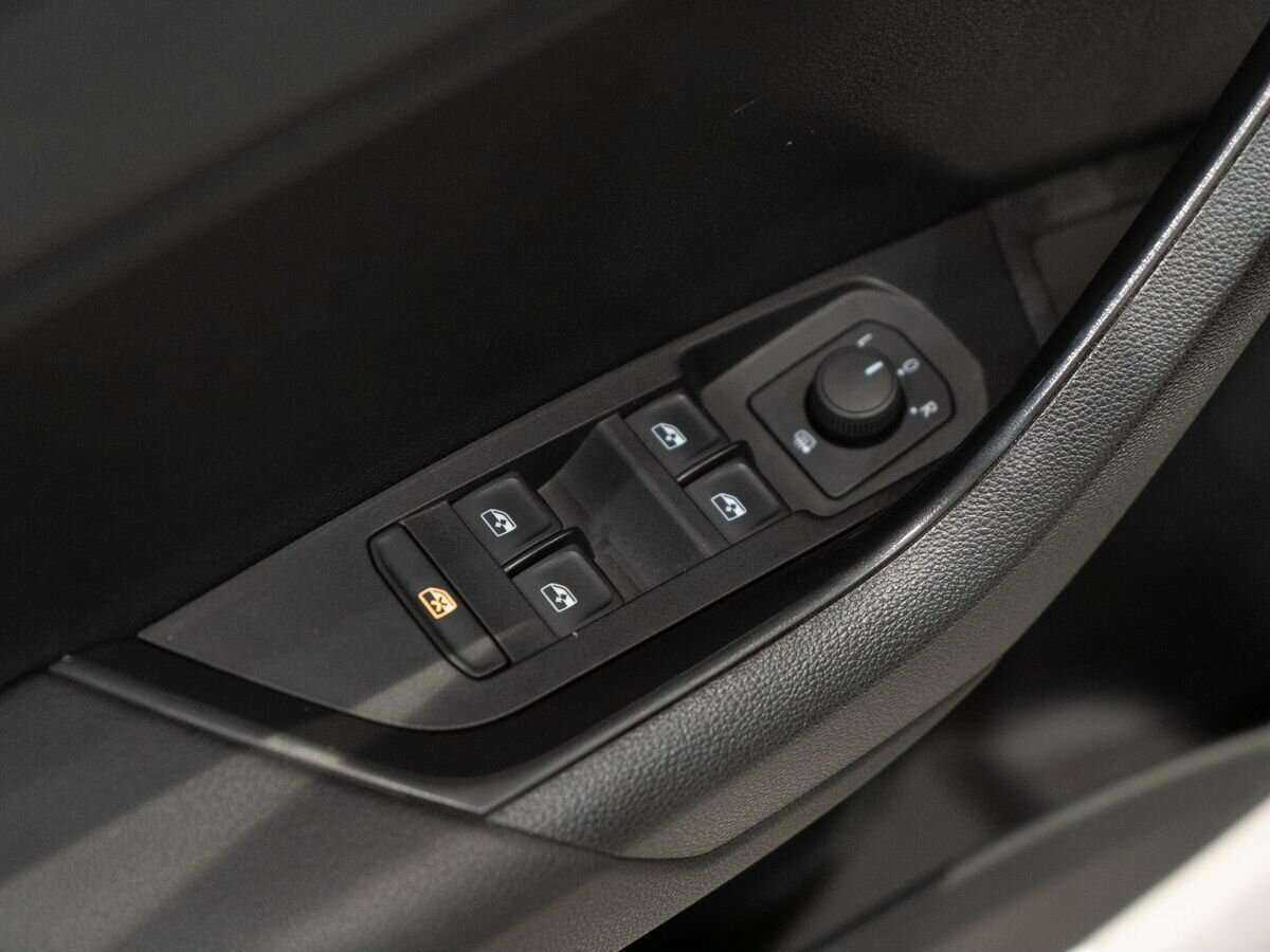 Skoda Karoq с пробегом — 2021 год. Фото: #12