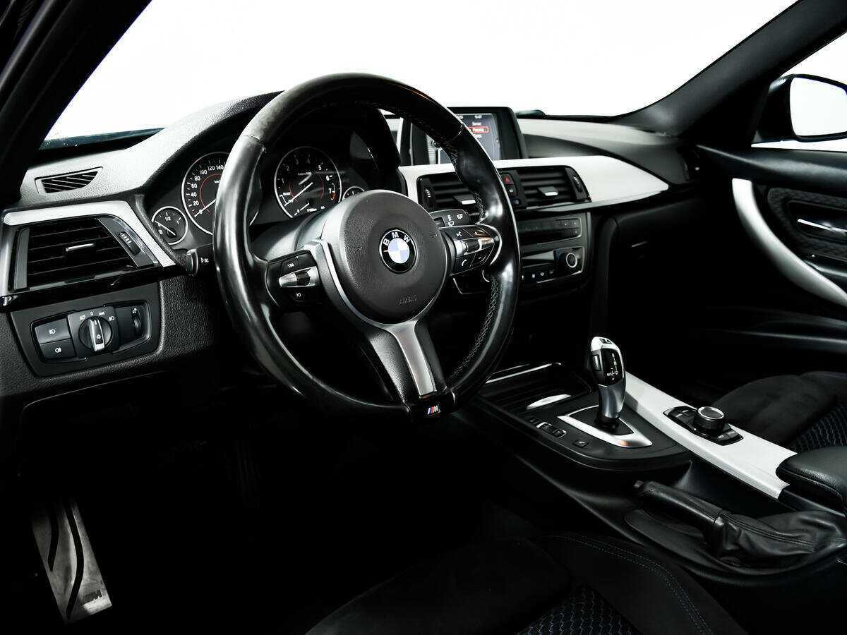 BMW 3 серии с пробегом — 2014 год. Фото: #12