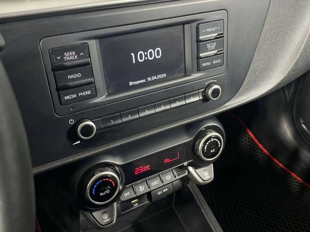 Kia Rio с пробегом — 2021 год. Фото: #11