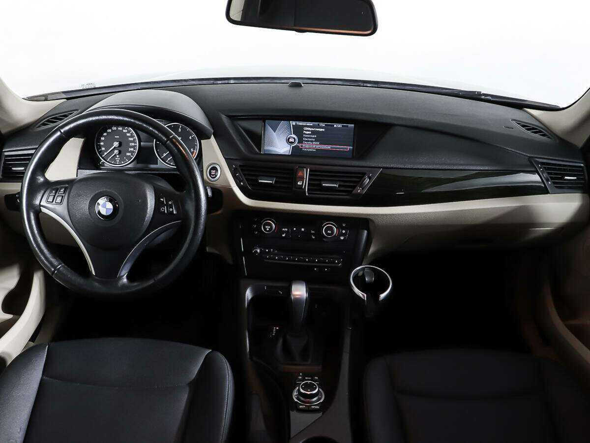 BMW X1 с пробегом — 2012 год. Фото: #10