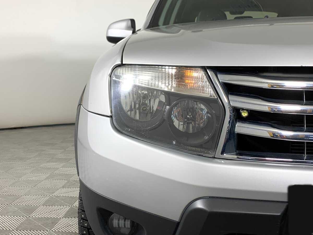 Renault Duster с пробегом — 2012 год. Фото: #9