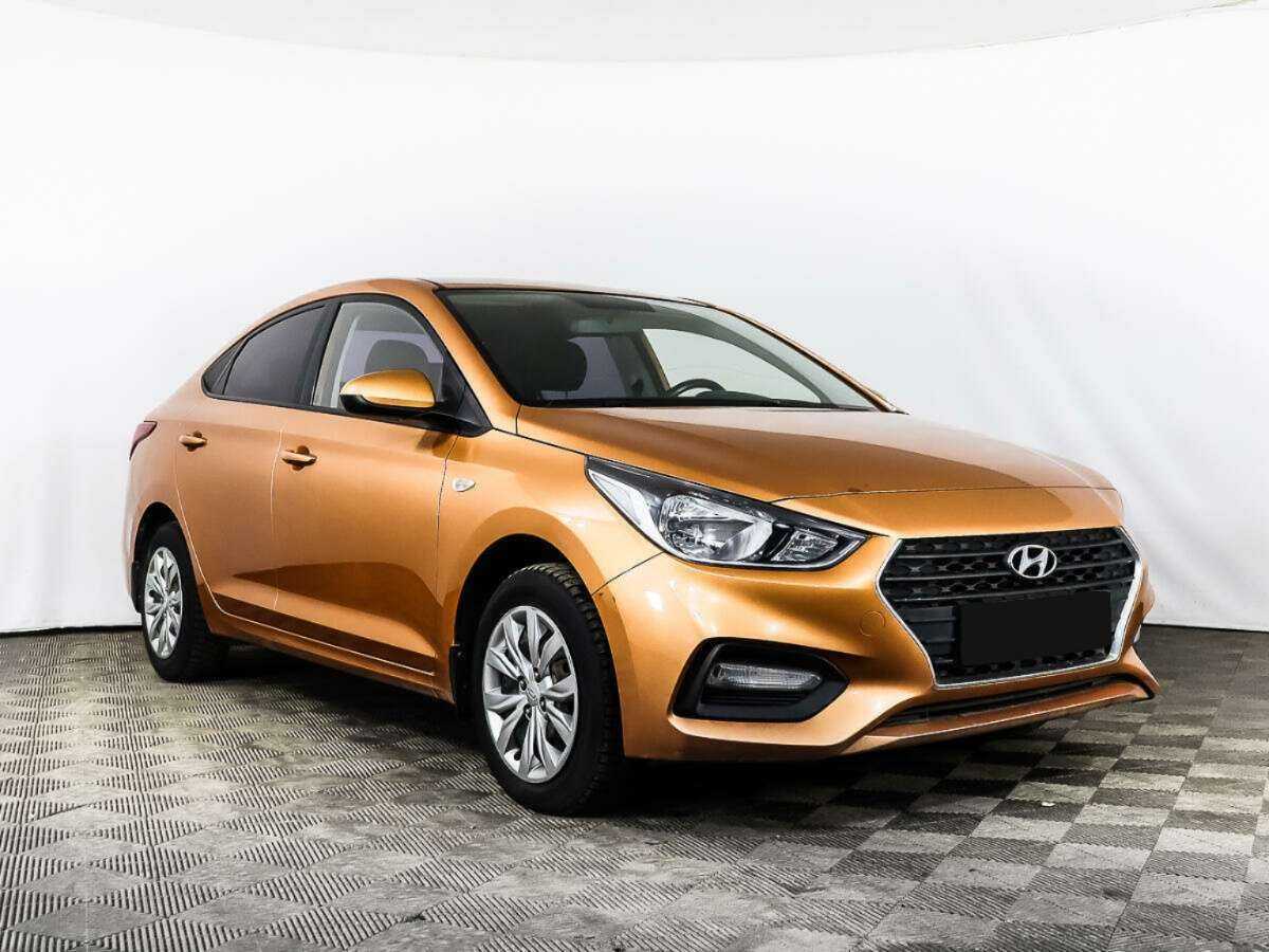 Hyundai Solaris с пробегом — 2017 год. Фото: #2