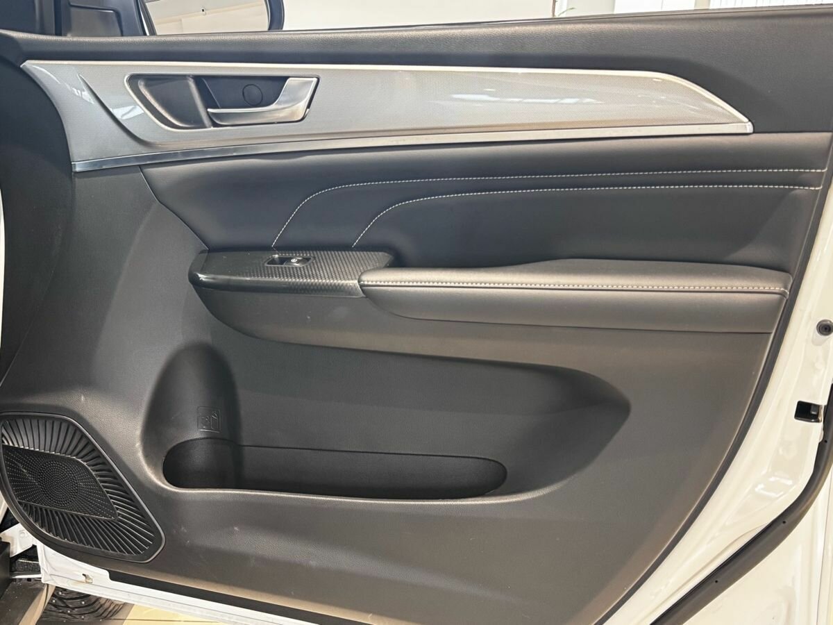 Haval M6 с пробегом — 2024 год. Фото: #25