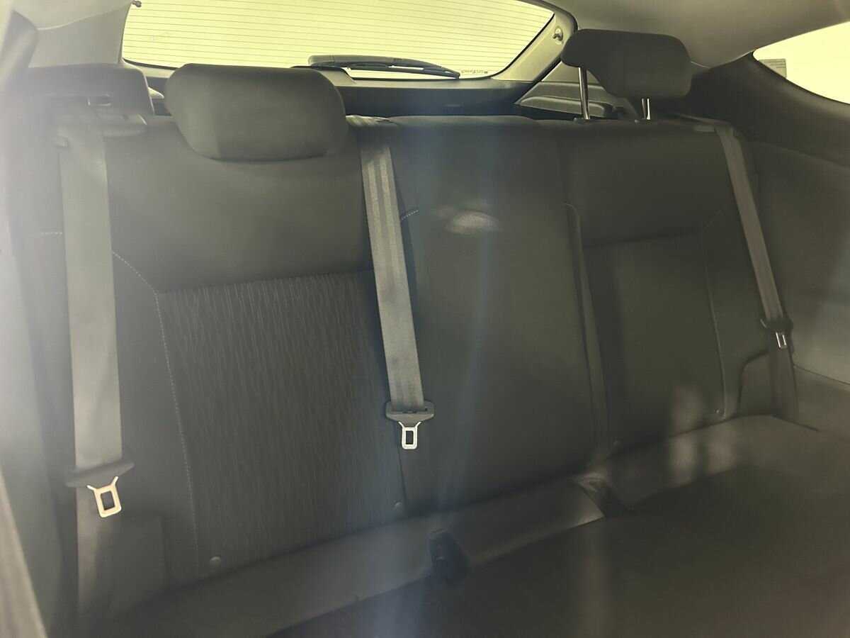 Opel Astra с пробегом — 2014 год. Фото: #14