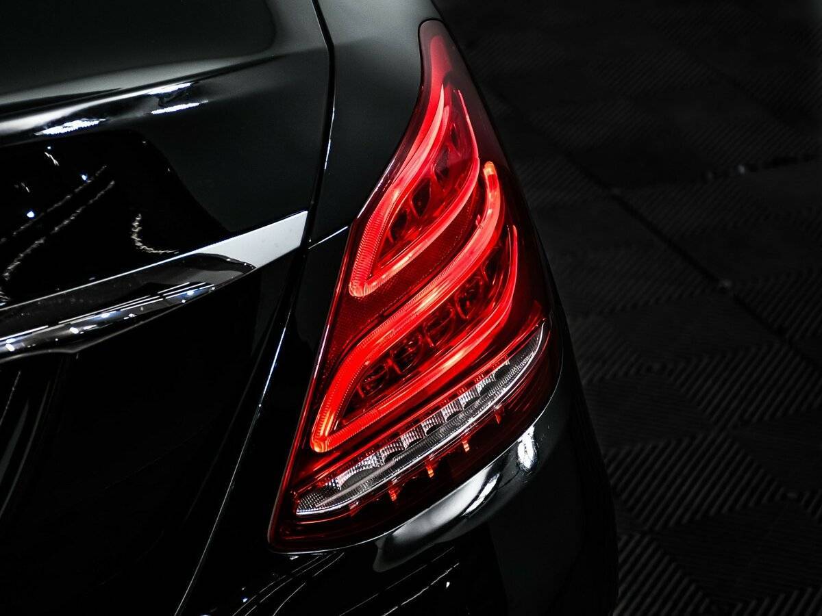 Mercedes-Benz C-Класс с пробегом — 2015 год. Фото: #15