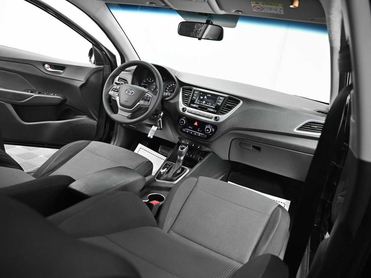 Hyundai Solaris с пробегом — 2018 год. Фото: #8