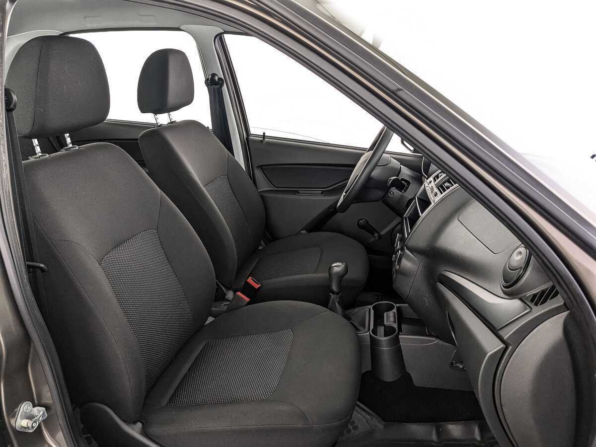 Lada (ВАЗ) Granta с пробегом — 2020 год. Фото: #18