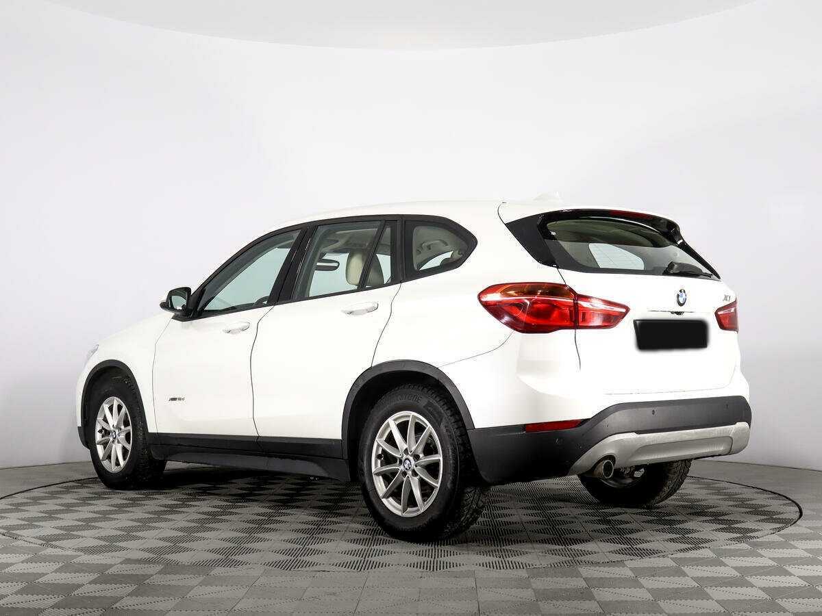 BMW X1 с пробегом — 2017 год. Фото: #6