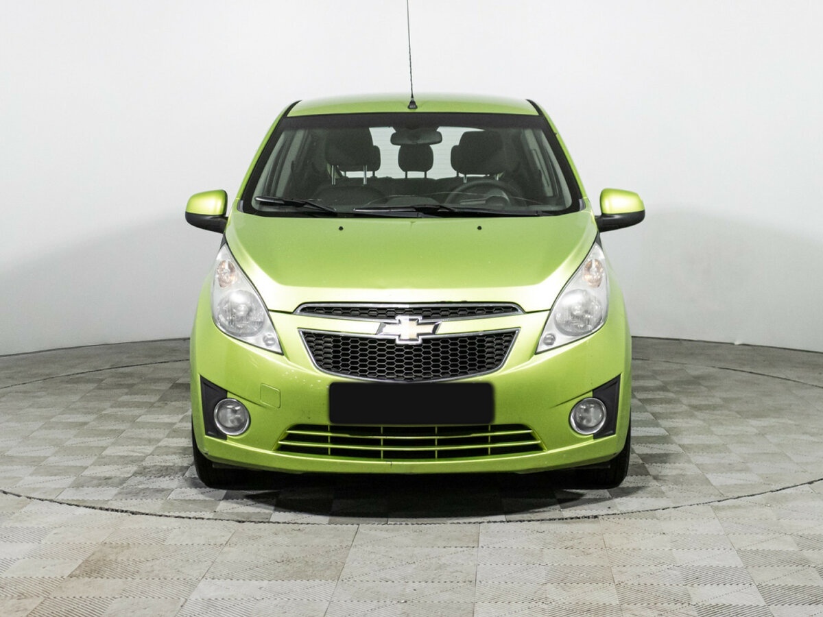 Chevrolet Spark с пробегом — 2012 год. Фото: #1
