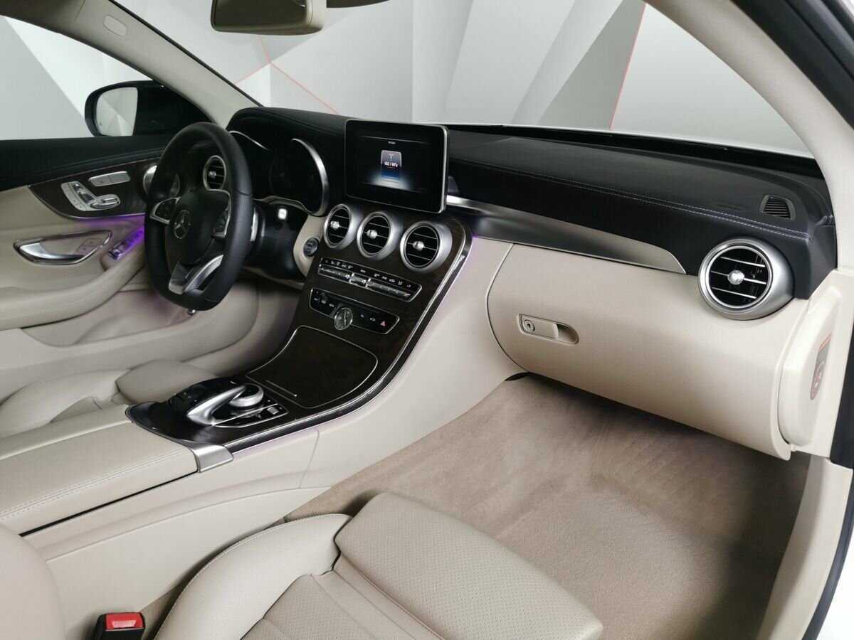 Mercedes-Benz C-Класс с пробегом — 2015 год. Фото: #8