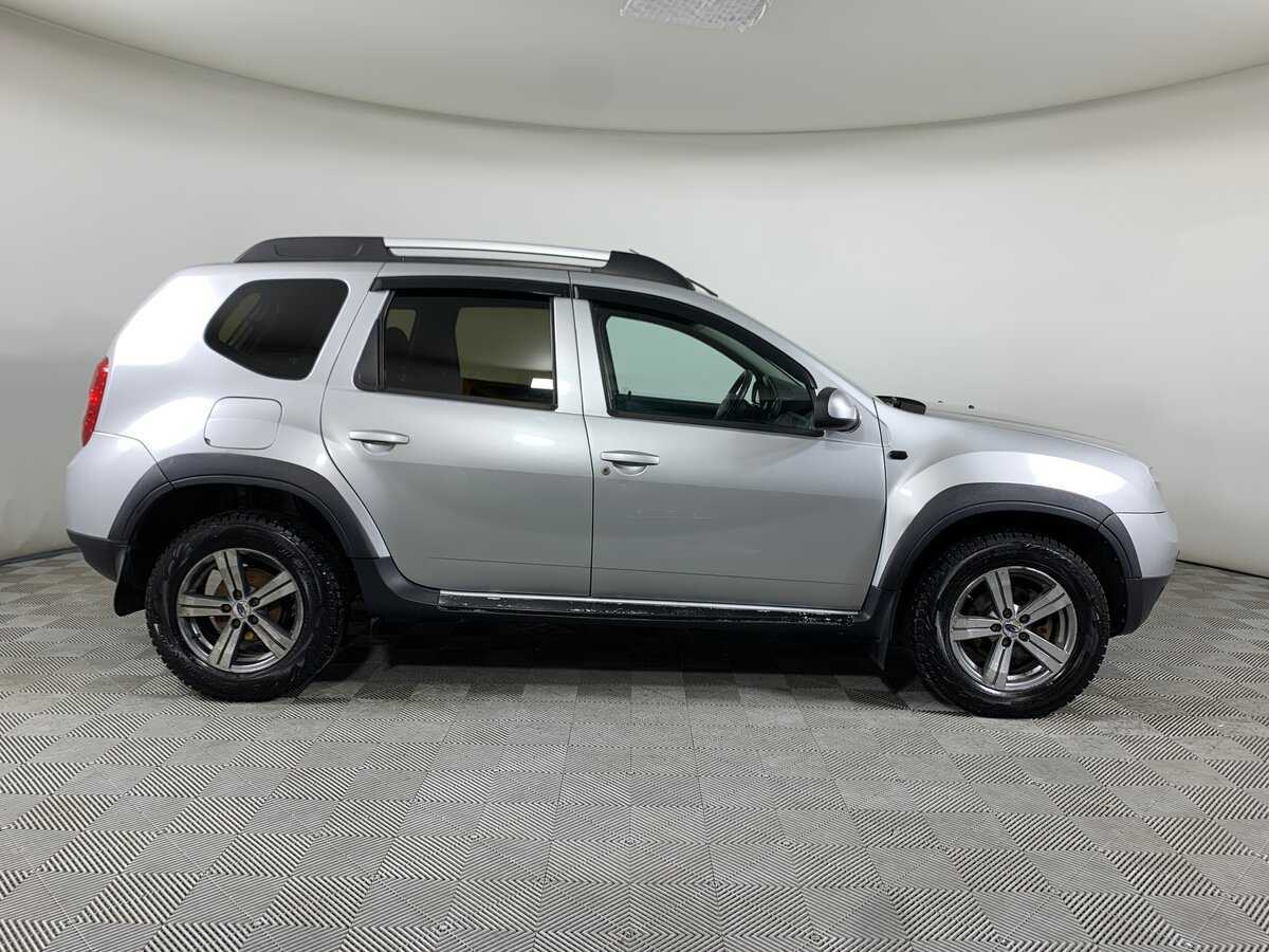 Renault Duster с пробегом — 2012 год. Фото: #3