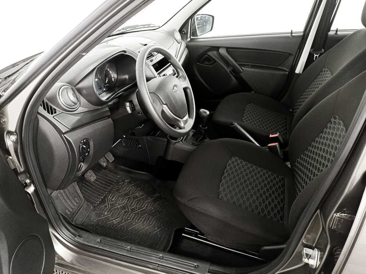 Lada (ВАЗ) Granta с пробегом — 2020 год. Фото: #11