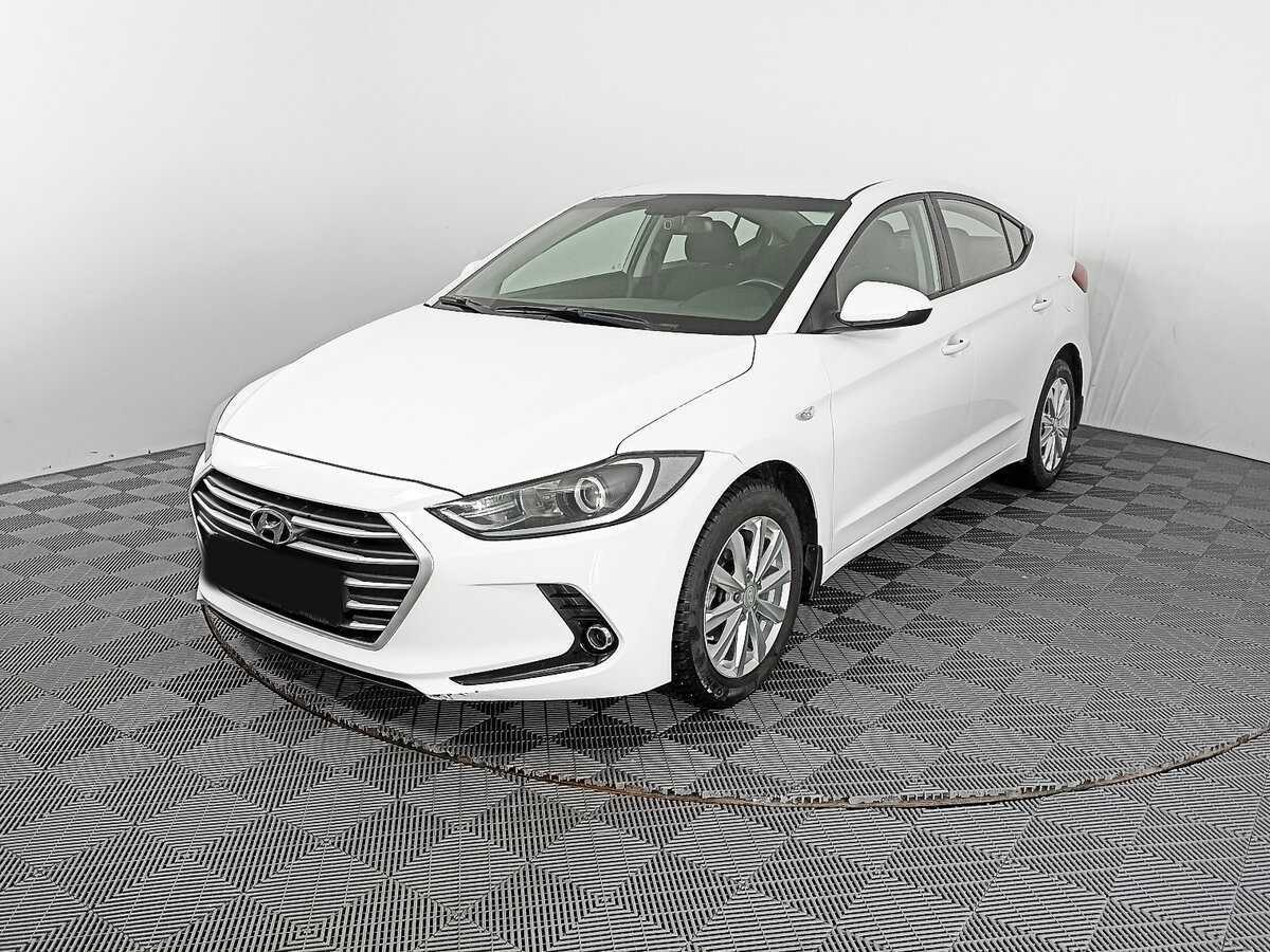 Hyundai Elantra с пробегом — 2017 год. Посмотреть фото