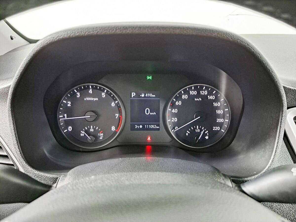 Hyundai Solaris с пробегом — 2018 год. Фото: #10