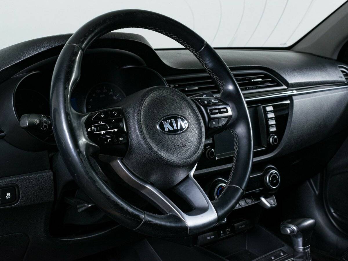 Kia Rio с пробегом — 2019 год. Фото: #11