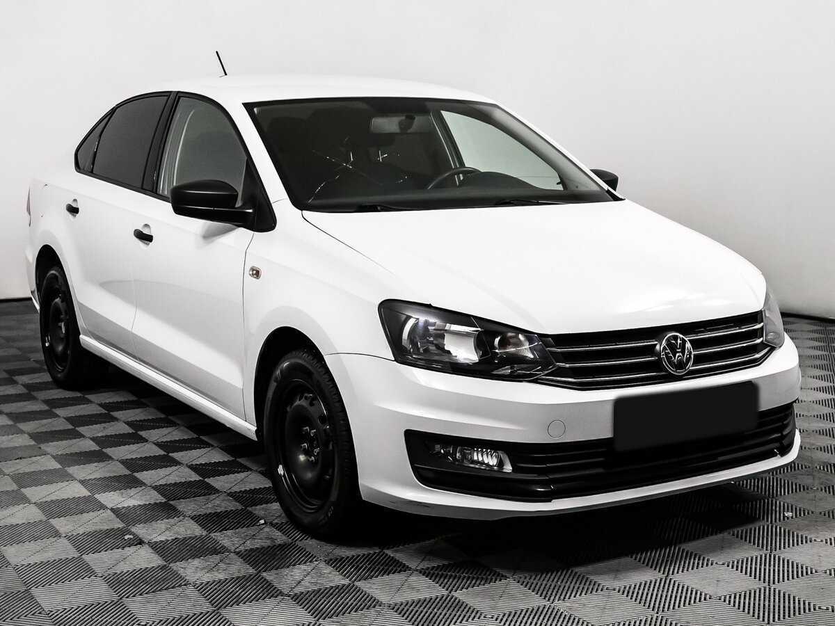 Volkswagen Polo с пробегом — 2020 год. Фото: #2
