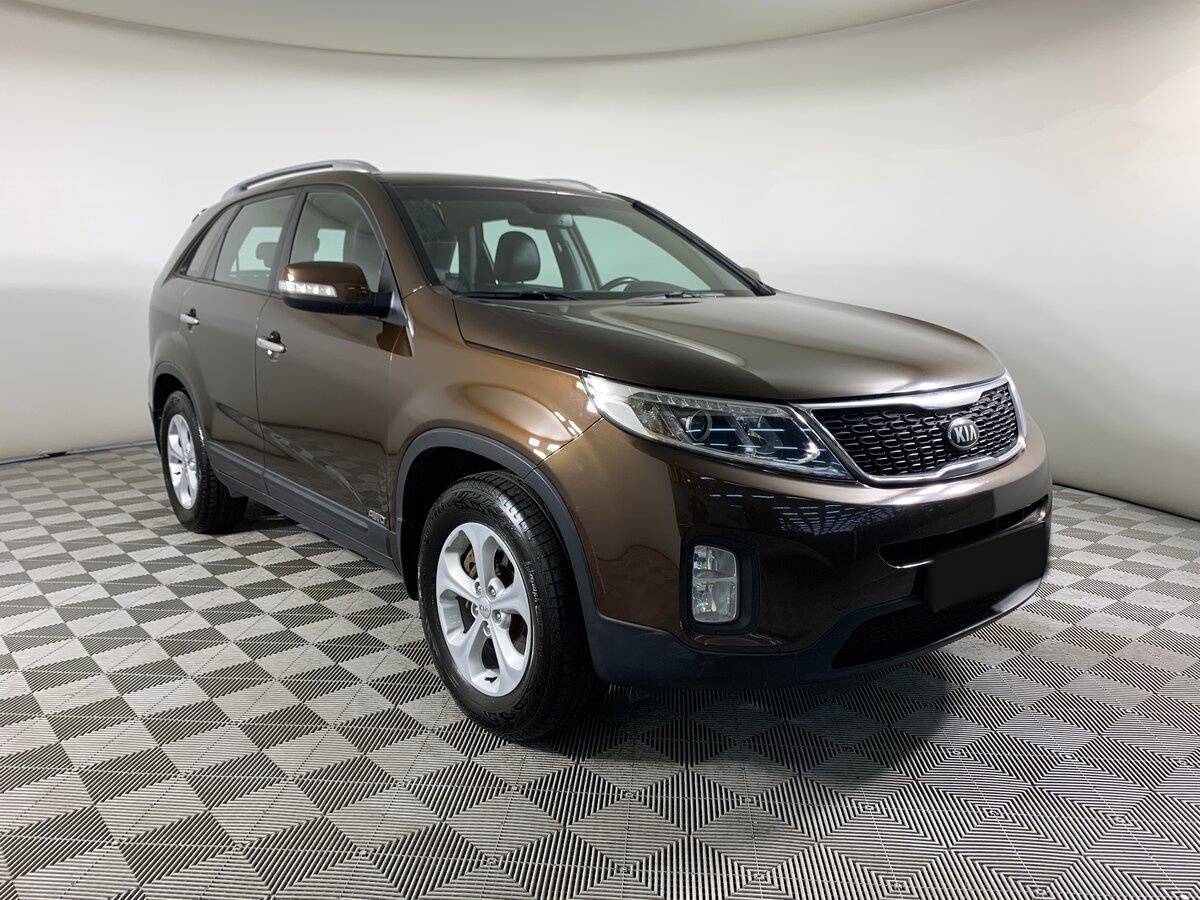 Kia Sorento с пробегом — 2017 год. Фото: #2