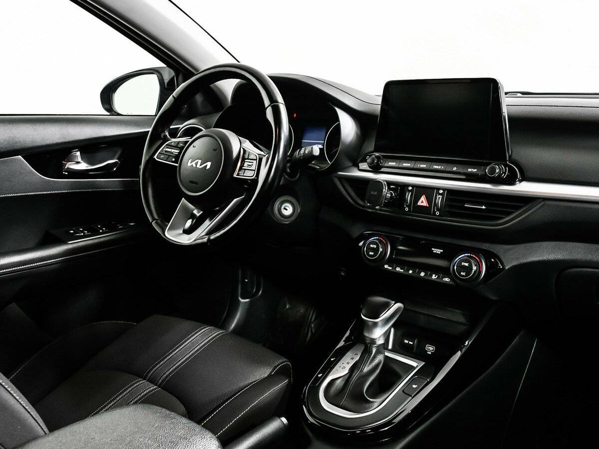 Kia Cerato с пробегом — 2022 год. Фото: #8