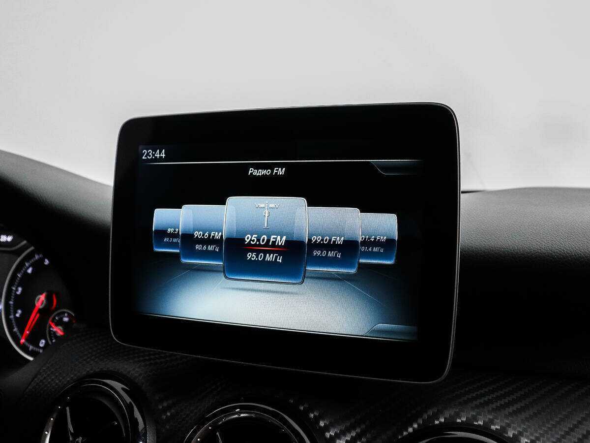 Mercedes-Benz GLA с пробегом — 2017 год. Фото: #13