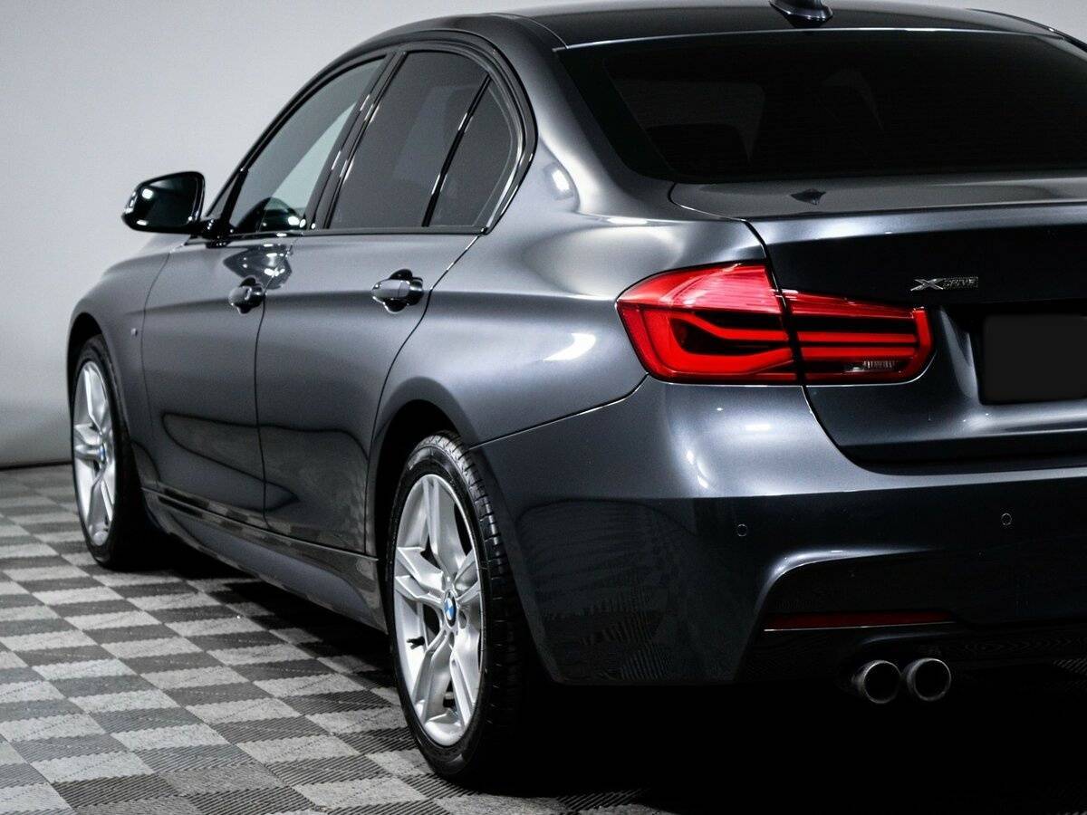 BMW 3 серии с пробегом — 2017 год. Фото: #19