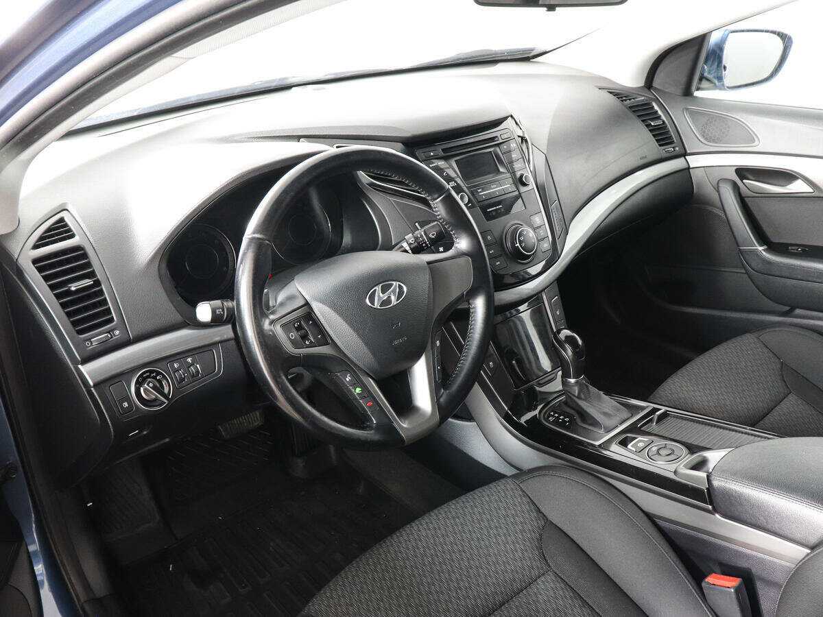 Hyundai i40 с пробегом — 2015 год. Фото: #8