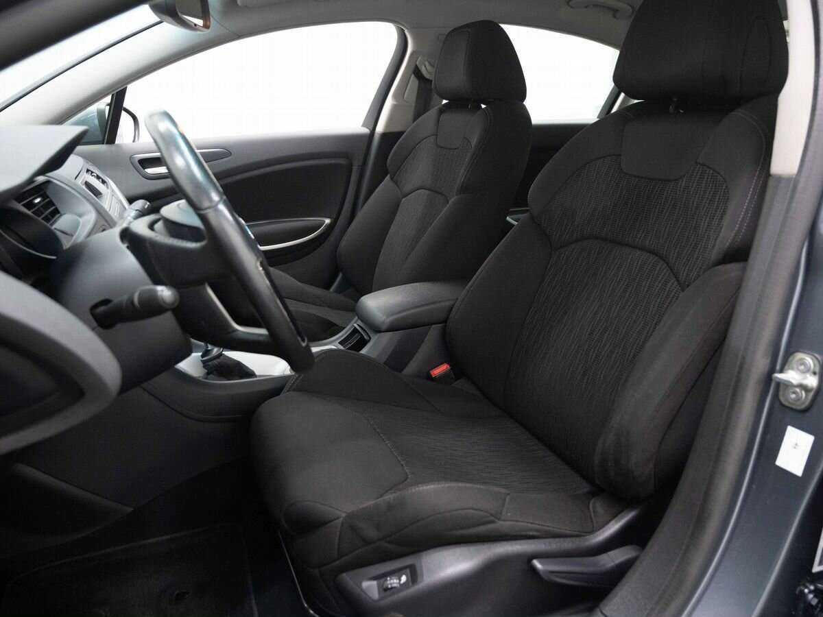 Citroen C5 с пробегом — 2012 год. Фото: #7