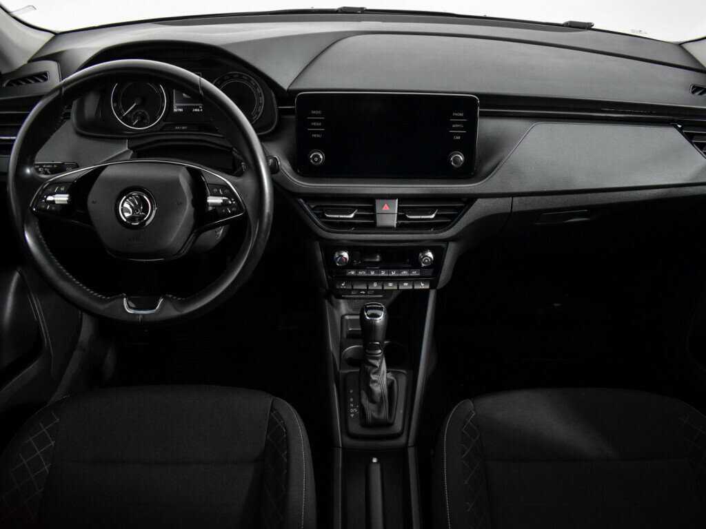 Skoda Rapid с пробегом — 2020 год. Фото: #12