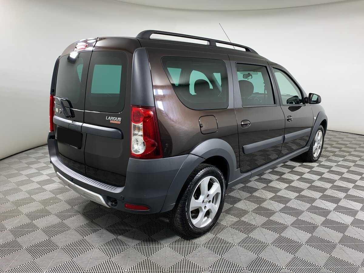 Lada (ВАЗ) Largus с пробегом — 2020 год. Фото: #4