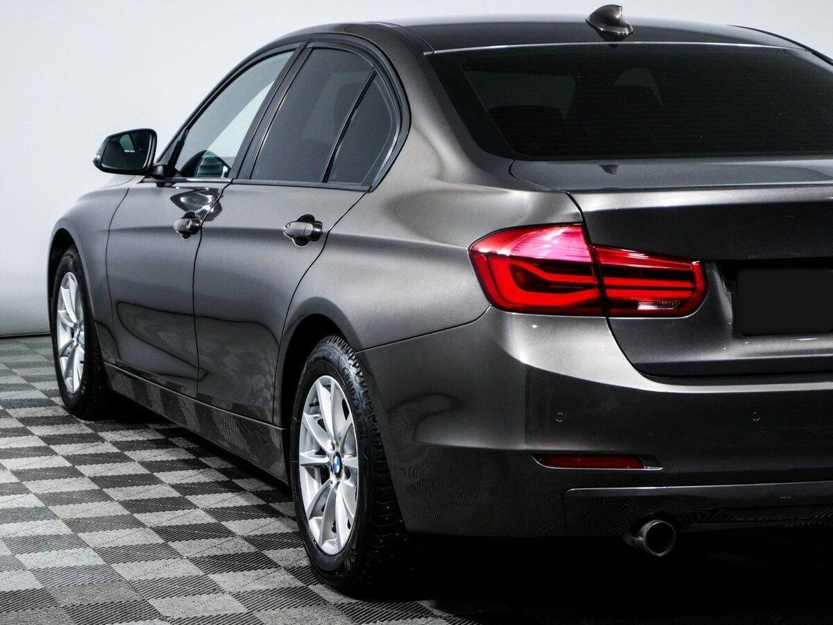 BMW 3 серии с пробегом — 2014 год. Фото: #16